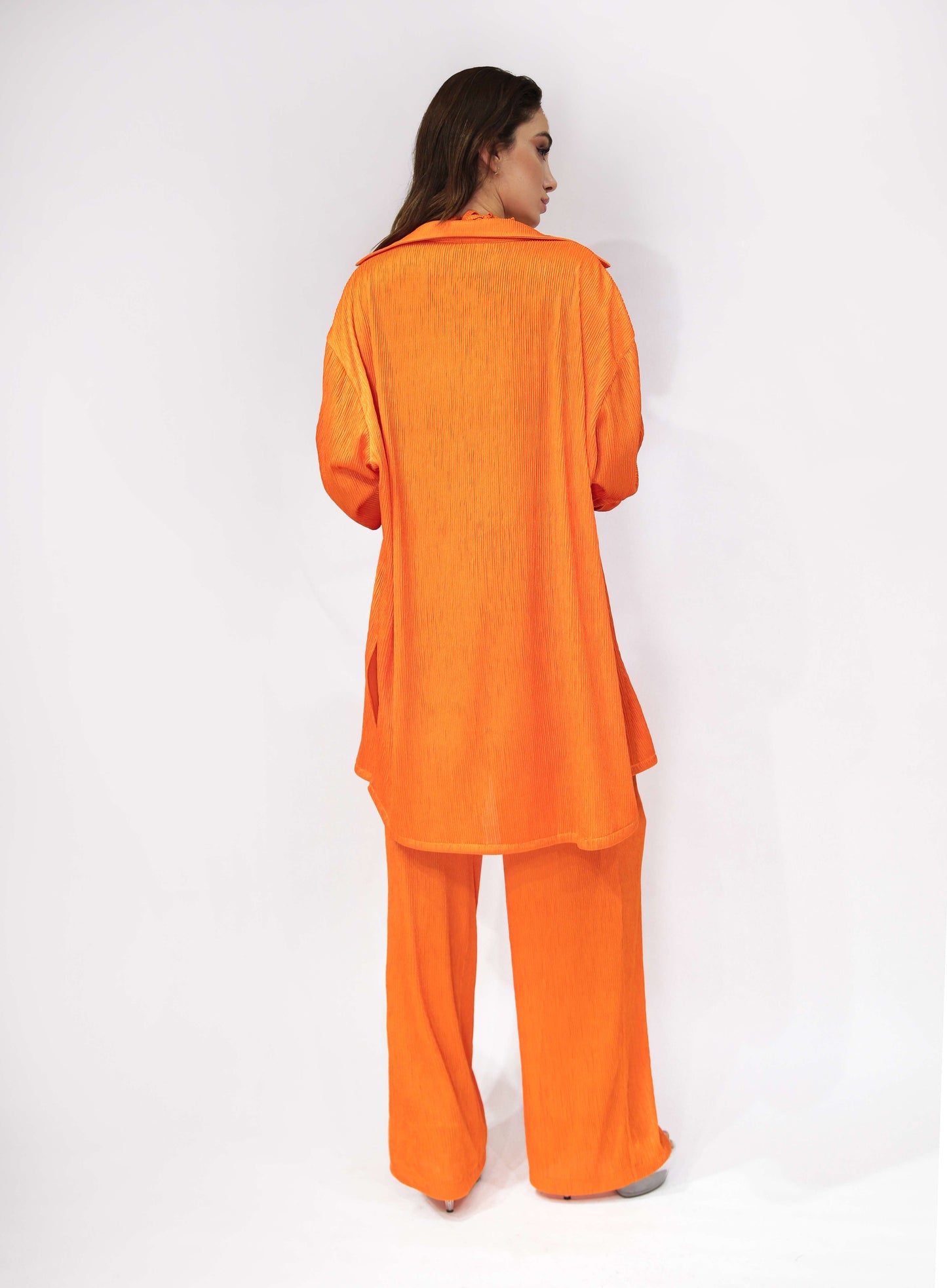 Oversized shirt in orange