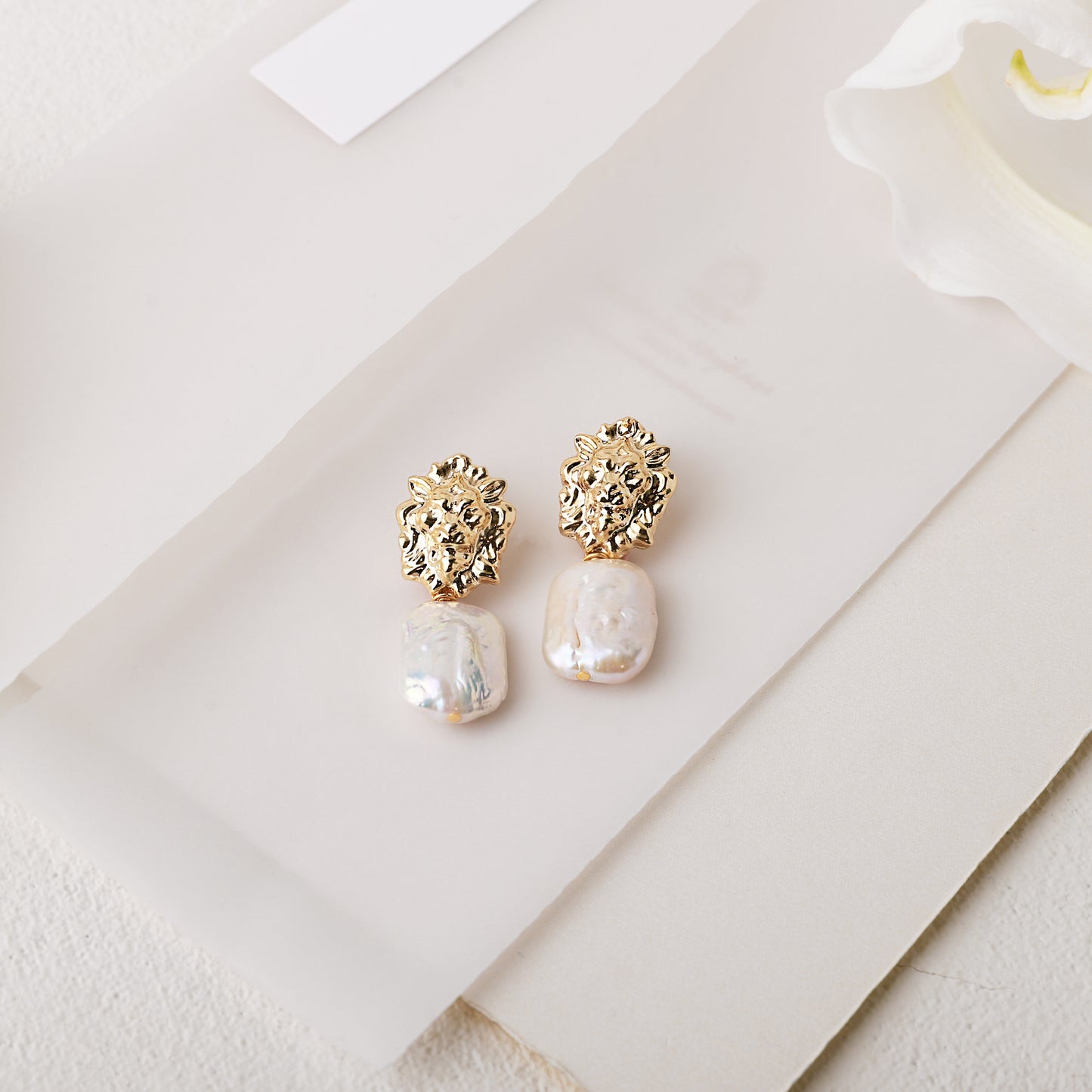 Freya Pearl Earrings No.1